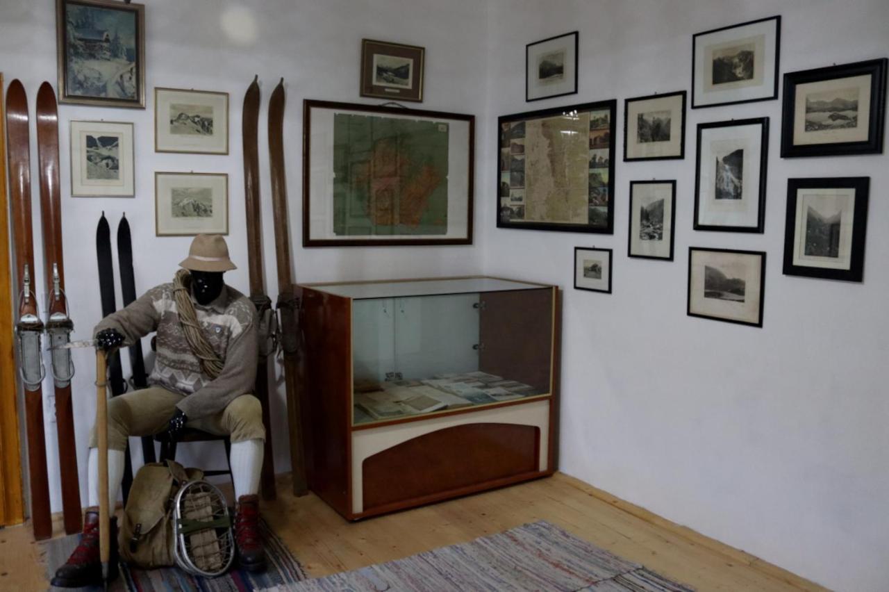 Cîrţişoara Galeria Turismului Montan旅馆 外观 照片